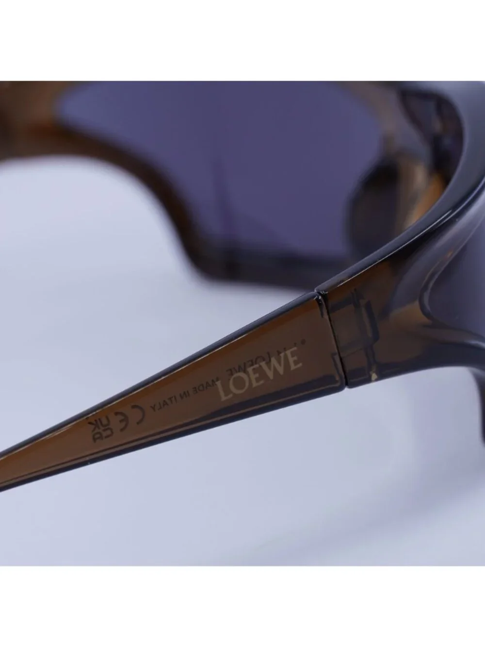 Loewe LW40143U 47A Sunglasses Brown Shield Frame, Grey Lenses